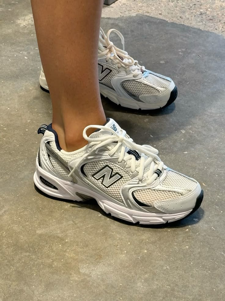 Espadrilles New Balance 530 bleu et blanc pour FEMMES